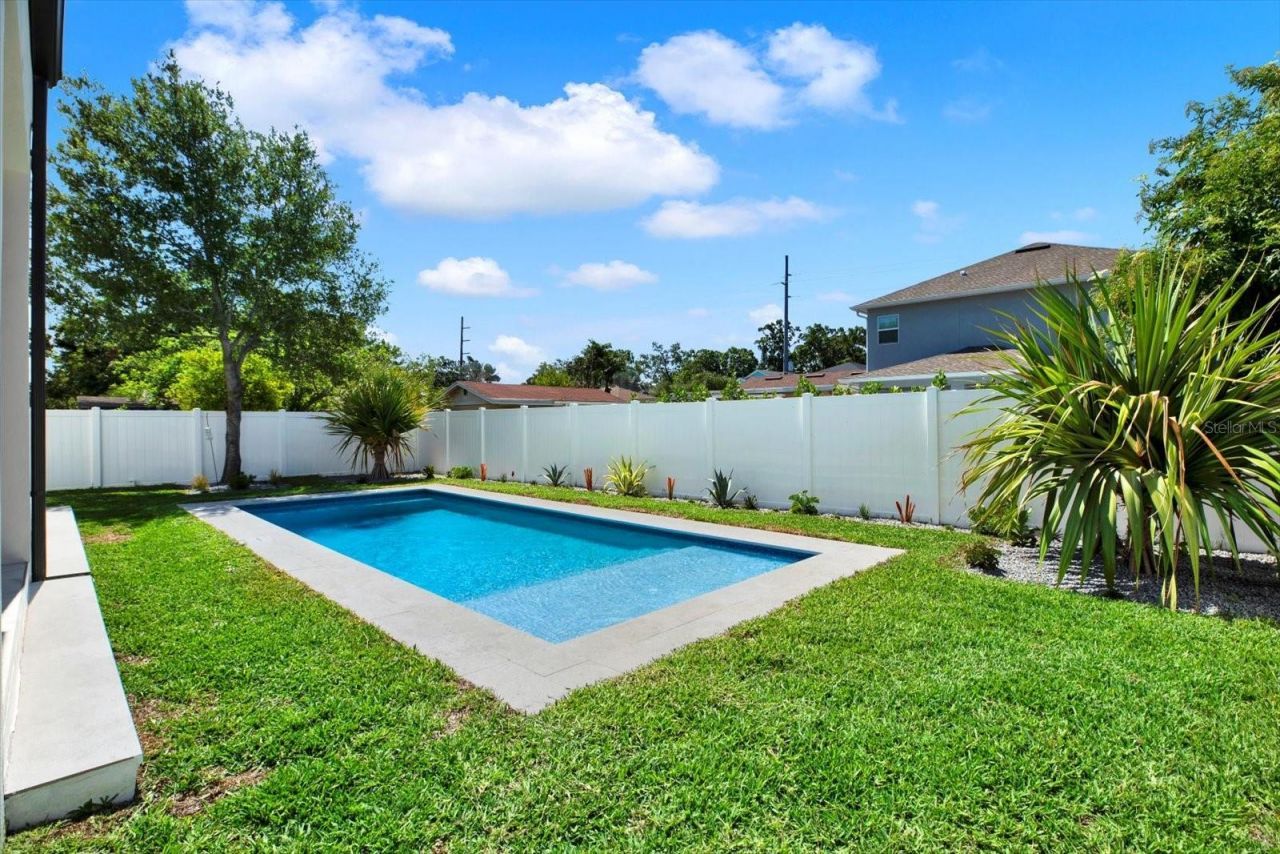 908 W Fribley Street, Tampa, FL 33603 Photo