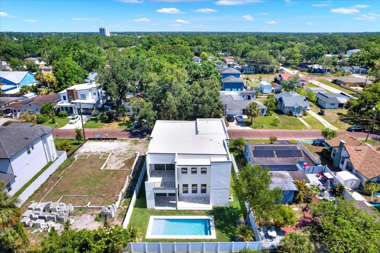 908 W Fribley Street, Tampa, FL 33603 Photo