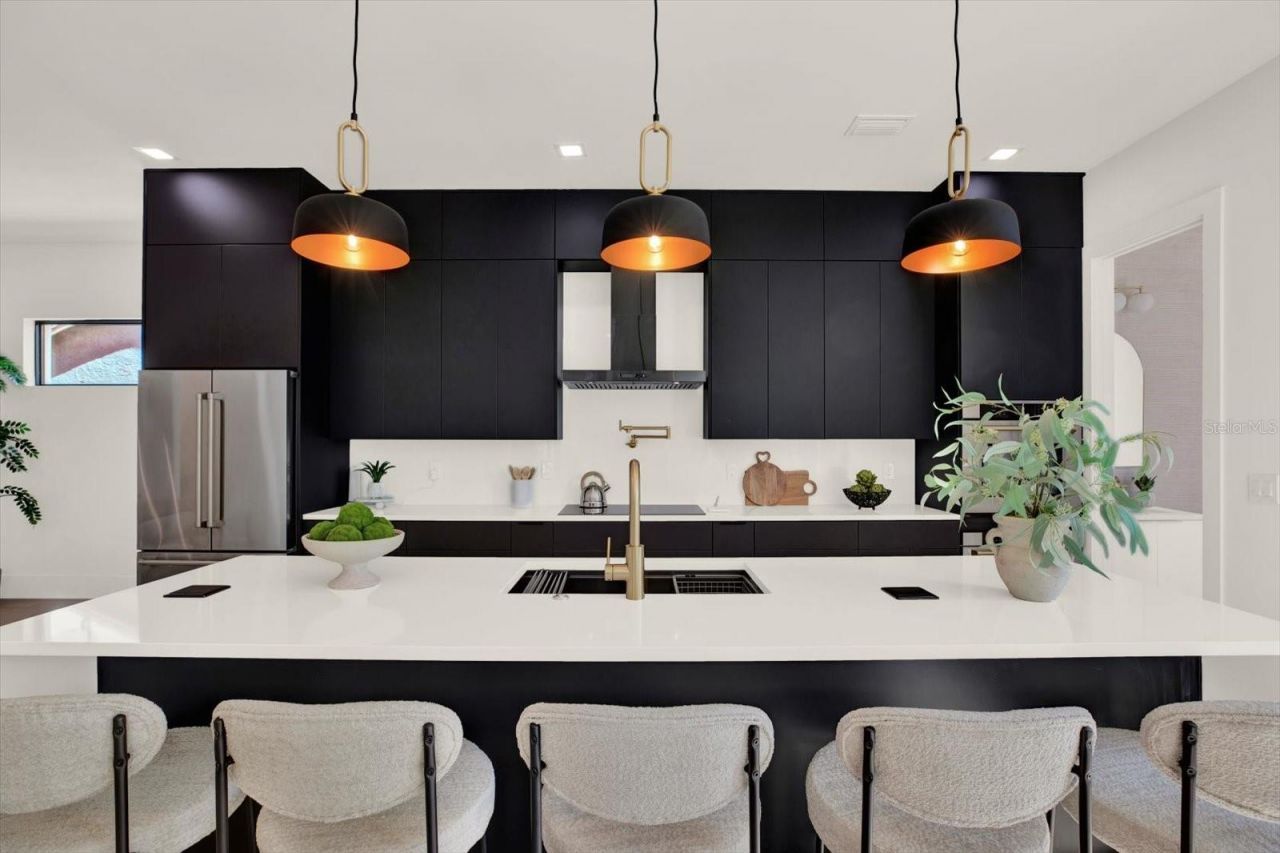 908 W Fribley Street, Tampa, FL 33603 Photo