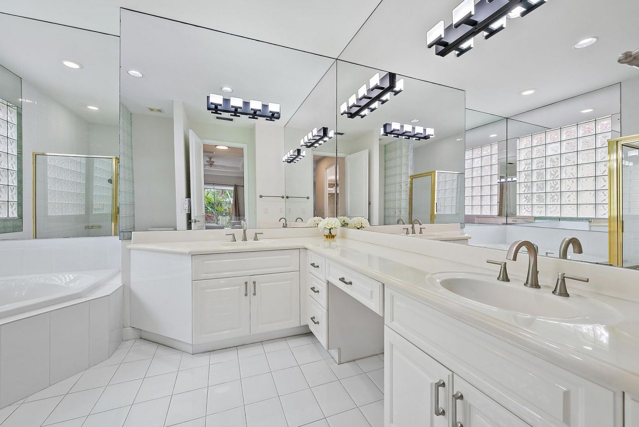 8405 Legend Club Drive, West Palm Beach, FL 33412 Photo