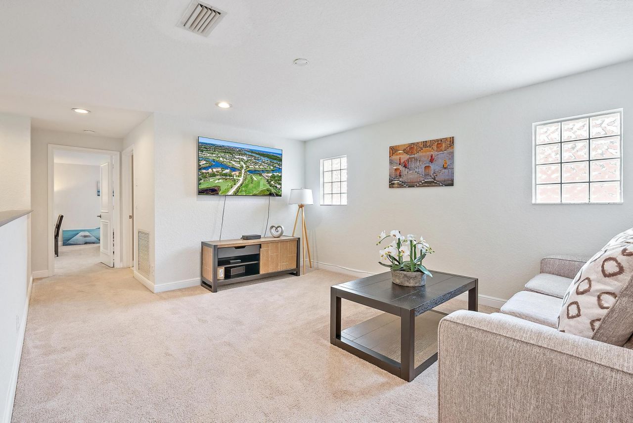 8405 Legend Club Drive, West Palm Beach, FL 33412 Photo