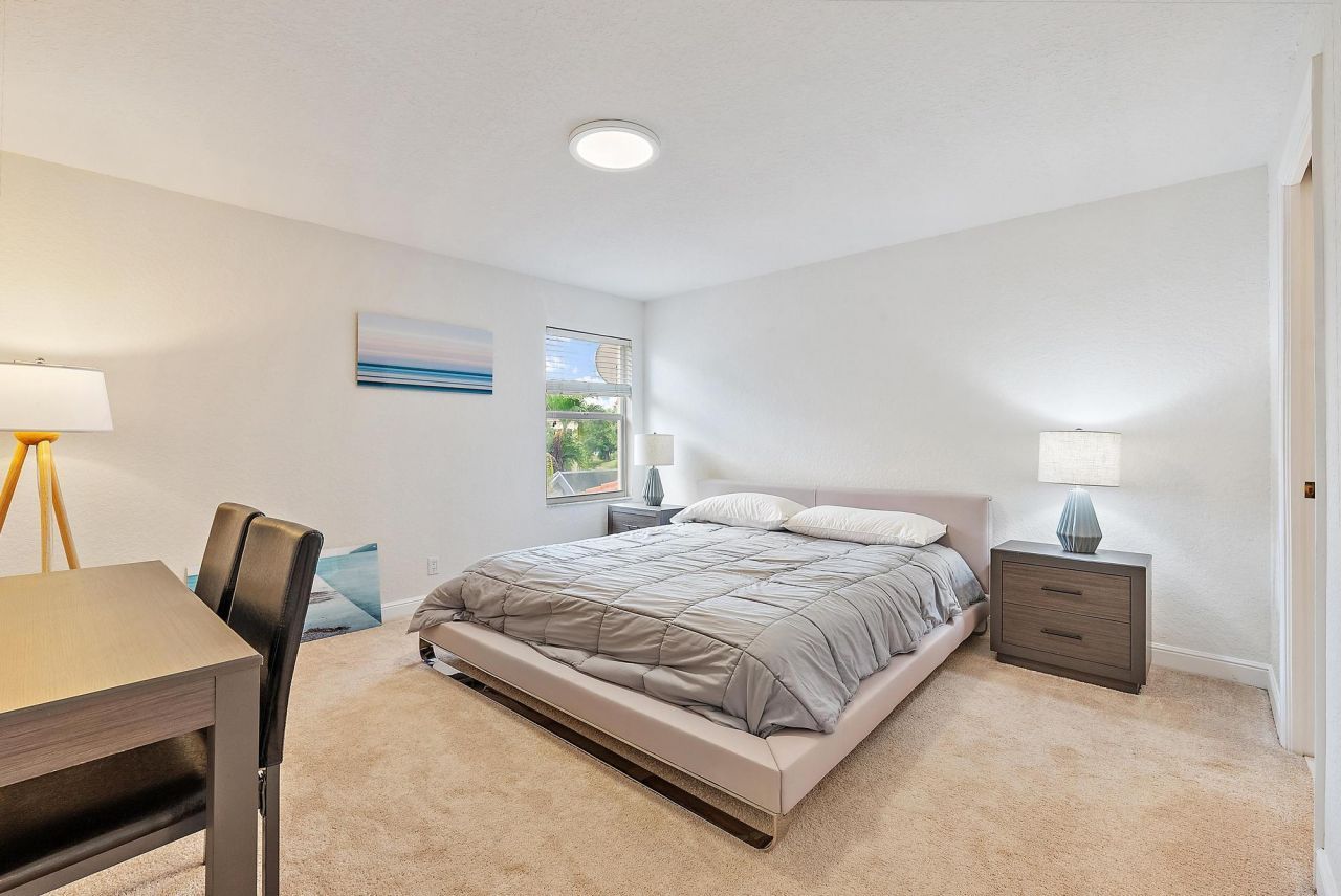 8405 Legend Club Drive, West Palm Beach, FL 33412 Photo