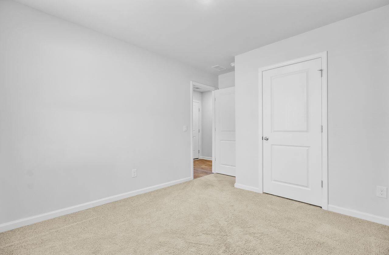 407 Spruce Ivy Street Photo 35