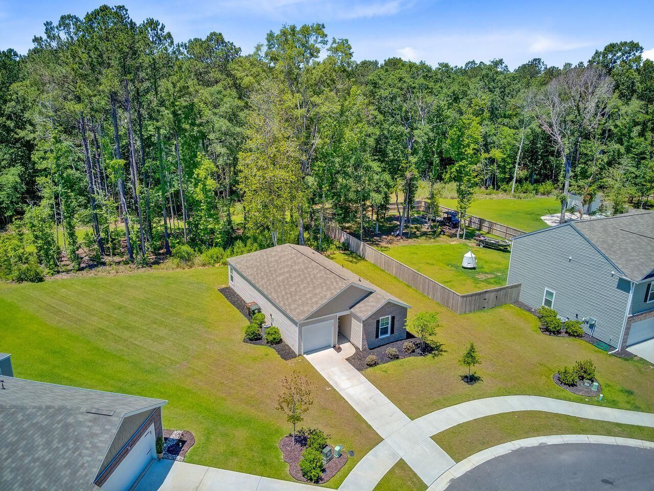 407 Spruce Ivy Street Photo 50