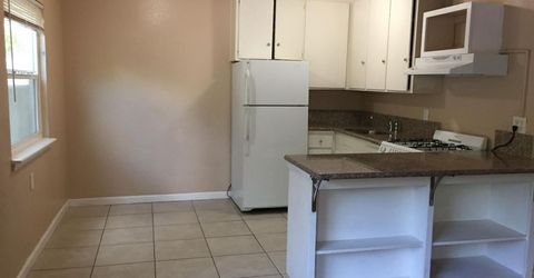 2319 Empress St, Sacramento, CA 95815 Photo