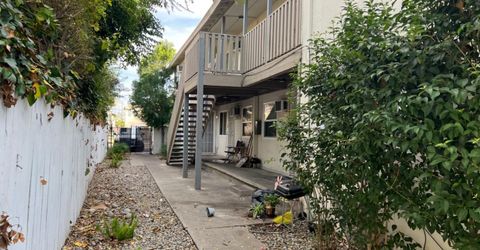 2319 Empress St, Sacramento, CA 95815 Photo