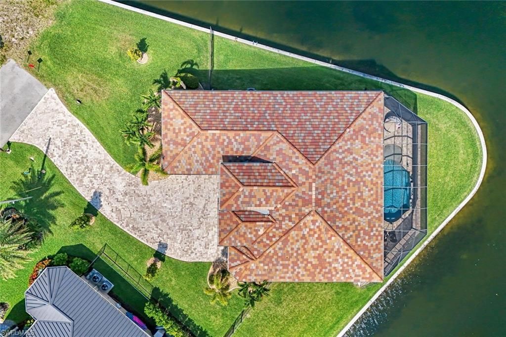 225 SW 12th Ter, Cape Coral, FL 33991 Photo