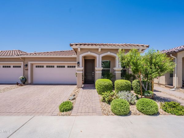 17219 W La Luz Road, Surprise, AZ 85387
