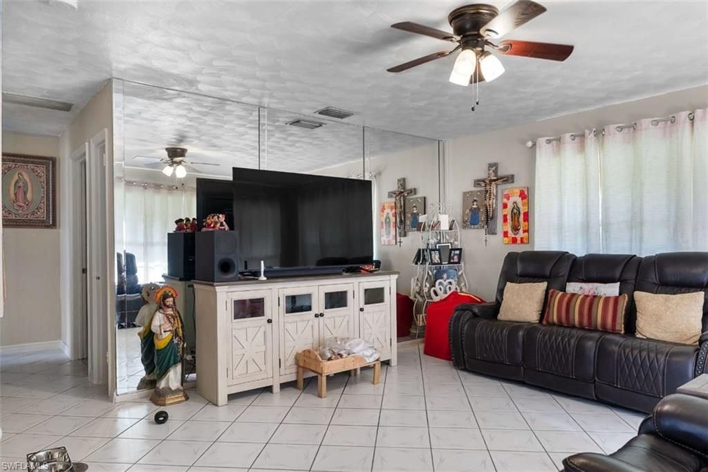 1154 4th Way, North Fort Myers, FL 33903 Photo