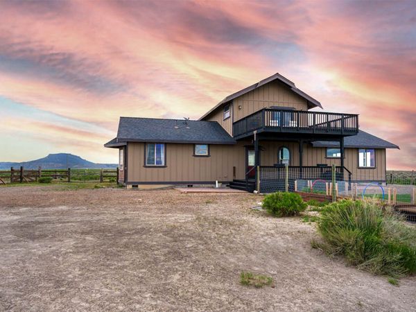 84355 Bowens Lane, Christmas Valley, OR 97641