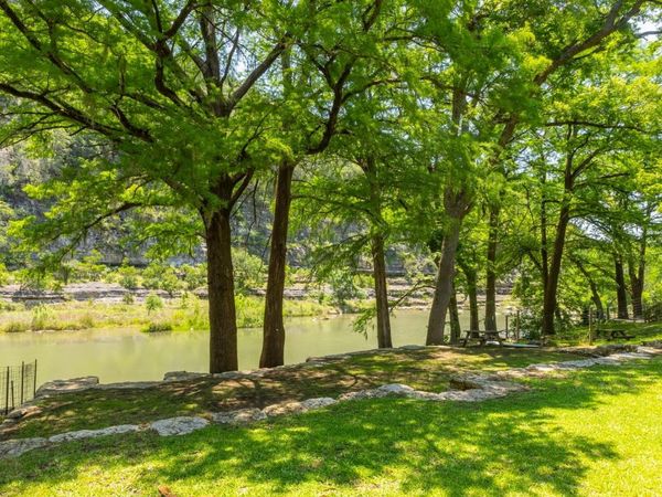 8560 RIVER RD RD, New Braunfels, TX 78132