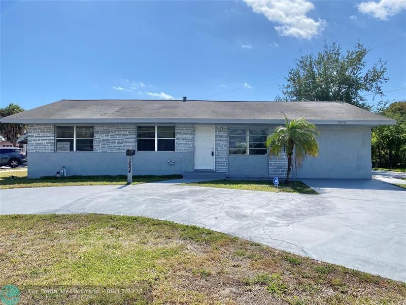 1654 43rd St, West Palm Beach, FL 33407 Photo