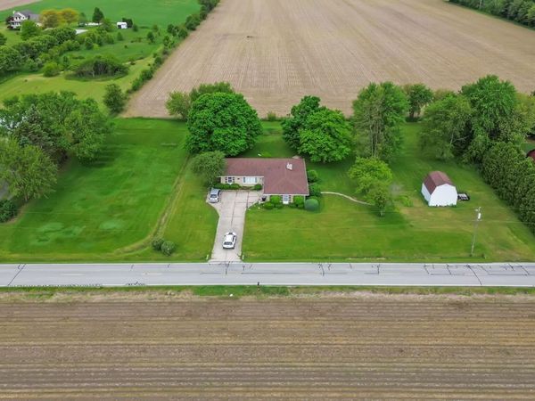 56729 Tulip Road , New Carlisle, IN 46552