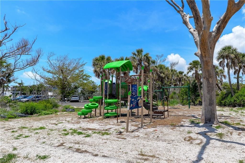 2255 W Gulf Dr, Unit 140, Sanibel, FL 33957 Photo