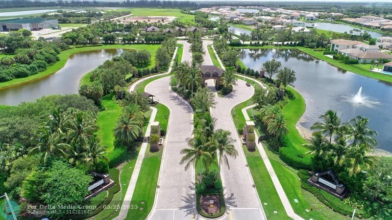 8212 Grand Prix Lane, Boynton Beach, FL 33472 Photo