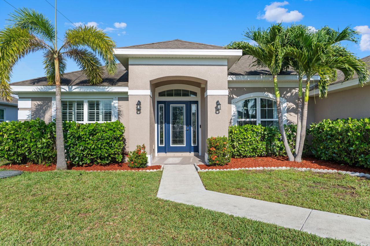 4672 SW Wade Drive, Port Saint Lucie, FL 34953 Photo