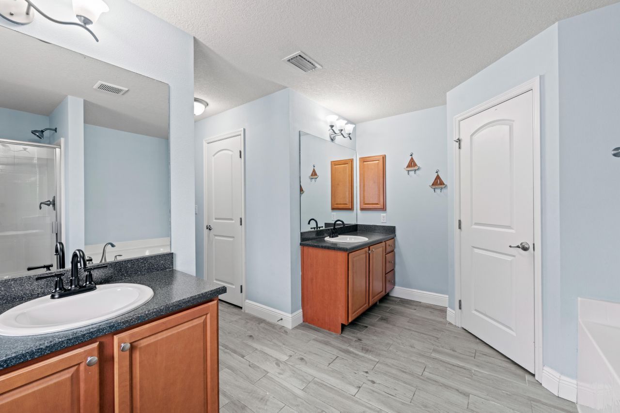 4672 SW Wade Drive, Port Saint Lucie, FL 34953 Photo