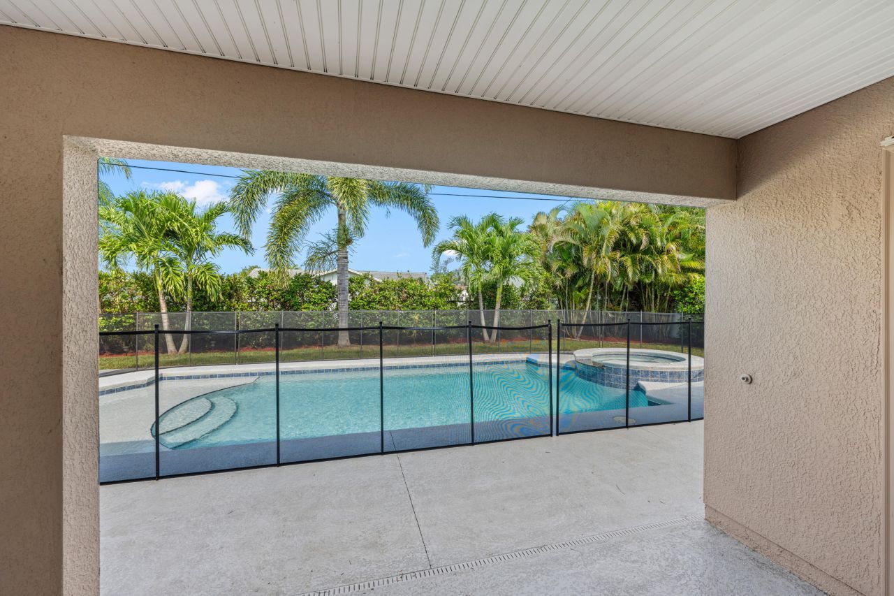 4672 SW Wade Drive, Port Saint Lucie, FL 34953 Photo