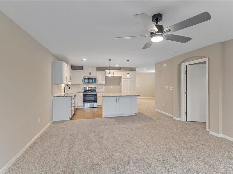 537 Tradition Ridge, Unit 81202, Union Twp, OH 45245 Photo 7