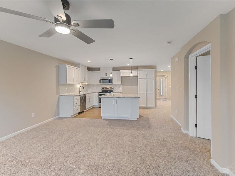 537 Tradition Ridge, Unit 81202, Union Twp, OH 45245 Photo 8