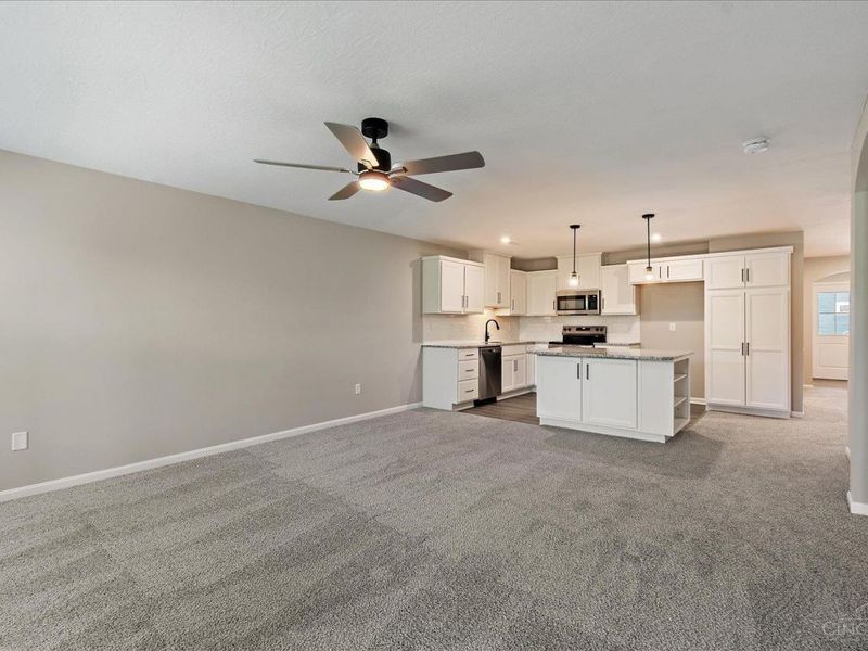 537 Tradition Ridge, Unit 81202, Union Twp, OH 45245 Photo 9