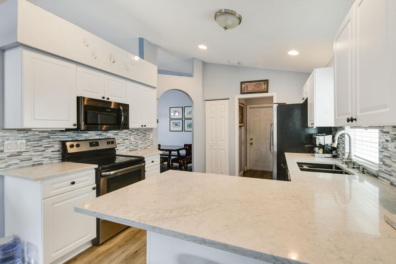 1644 Oak Berry Circle, Wellington, FL 33414 Photo