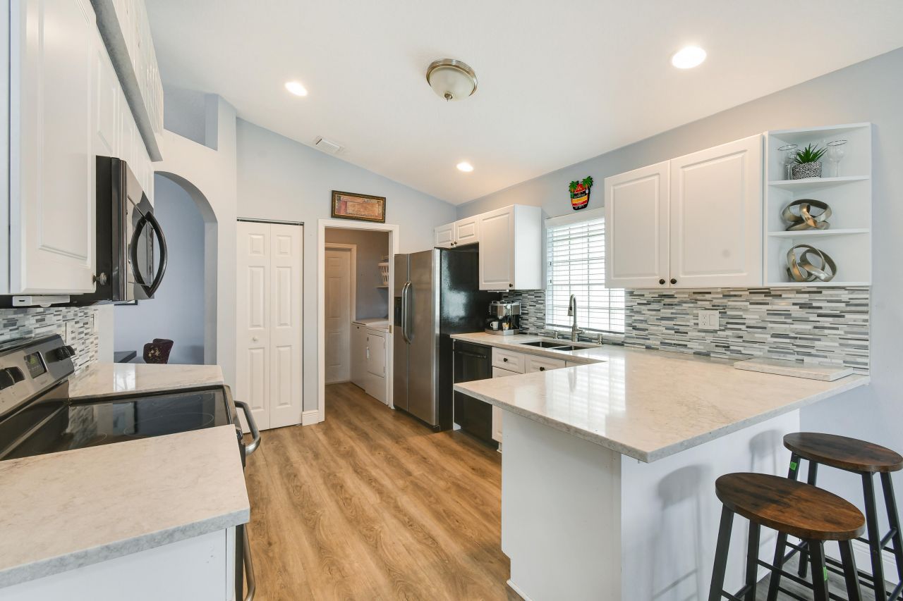 1644 Oak Berry Circle, Wellington, FL 33414 Photo