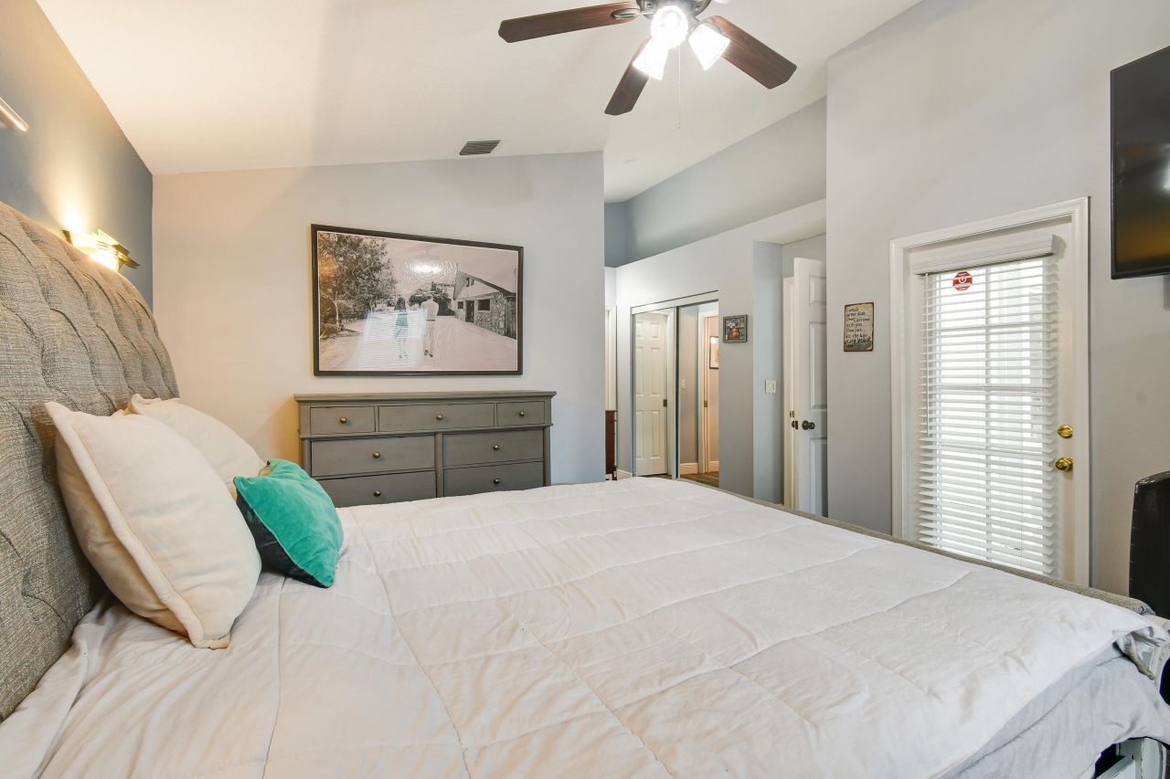 1644 Oak Berry Circle, Wellington, FL 33414 Photo