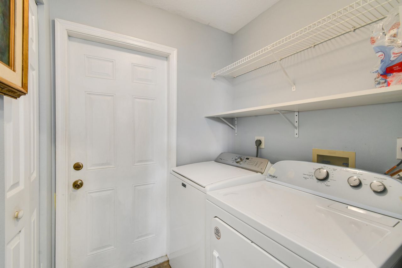 1644 Oak Berry Circle, Wellington, FL 33414 Photo