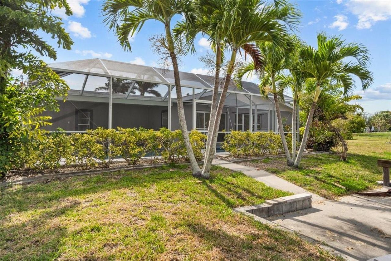 4210 Palm Drive, Punta Gorda, FL 33950 Photo