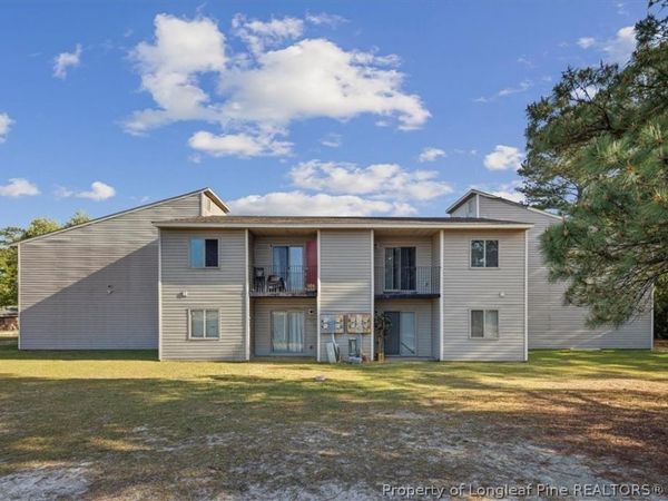 6403 Starbrook Drive, Unit 6, Fayetteville, NC 28304