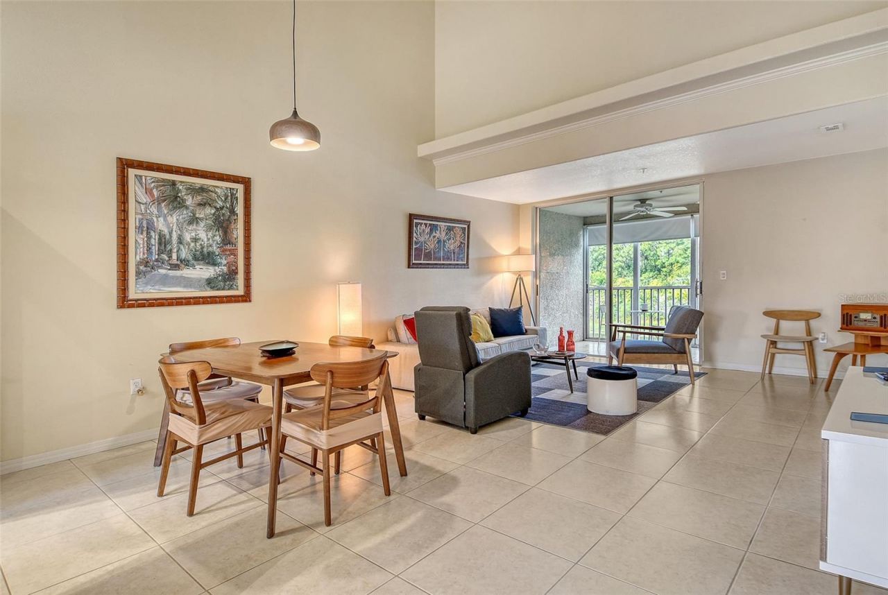 8370 Wingate Drive, Unit 724, Sarasota, FL 34238 Photo
