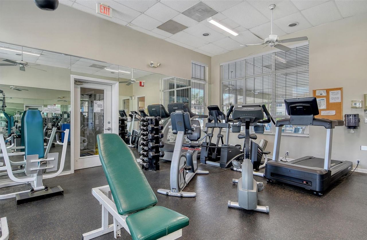 8370 Wingate Drive, Unit 724, Sarasota, FL 34238 Photo