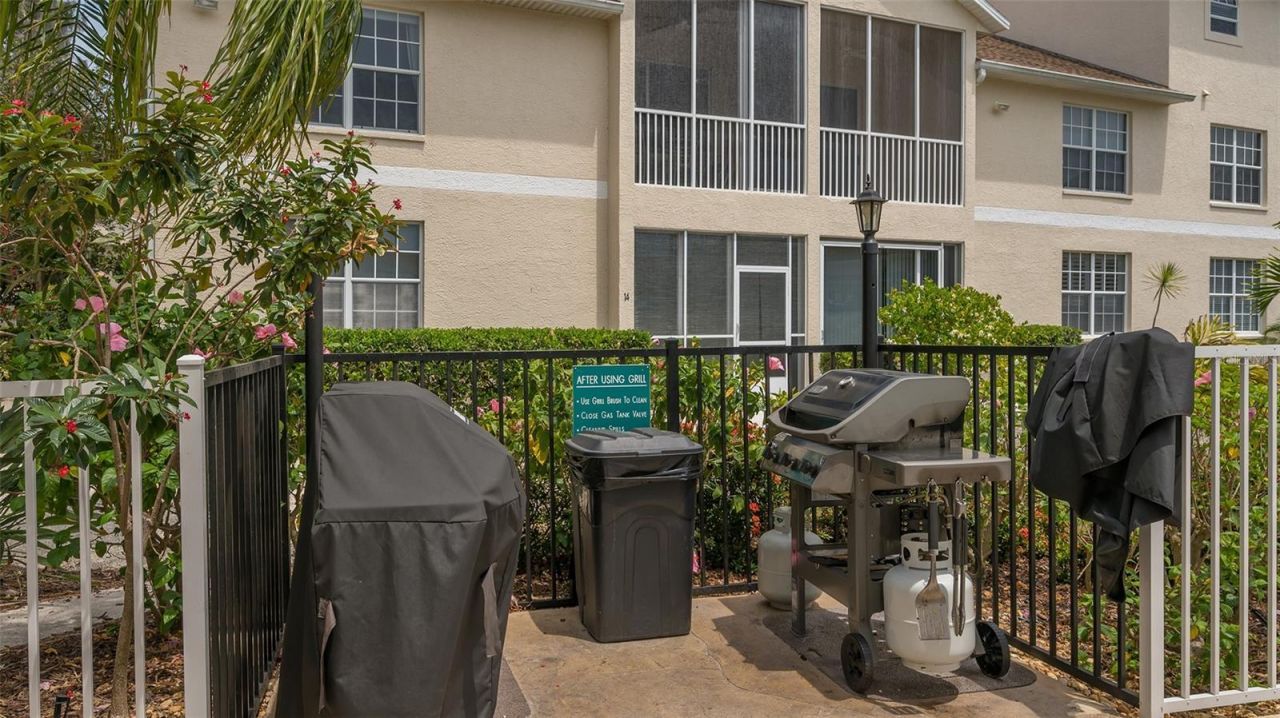 8370 Wingate Drive, Unit 724, Sarasota, FL 34238 Photo