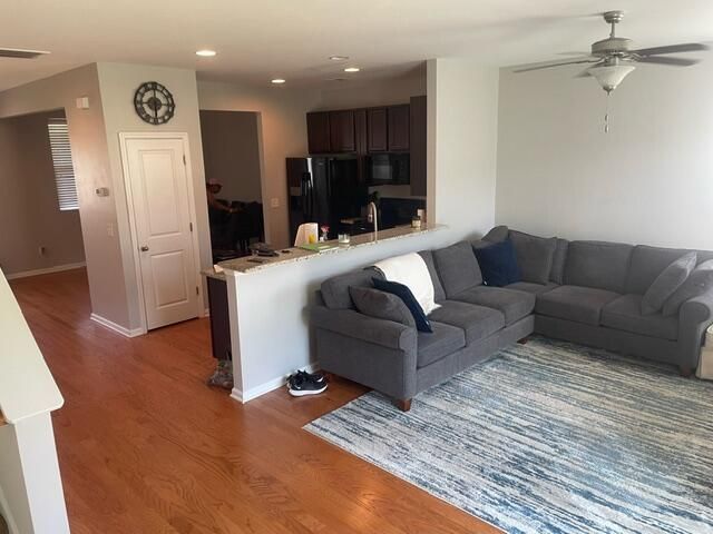 9217 Southern Oak Lane Photo 5