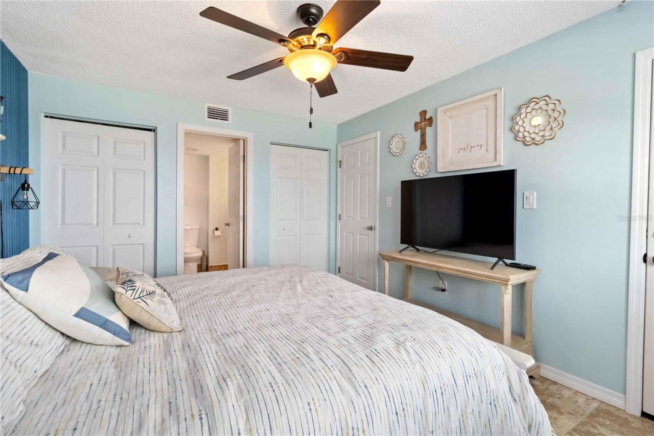 1500 Park Beach Circle, Unit 2F, Punta Gorda, FL 33950 Photo