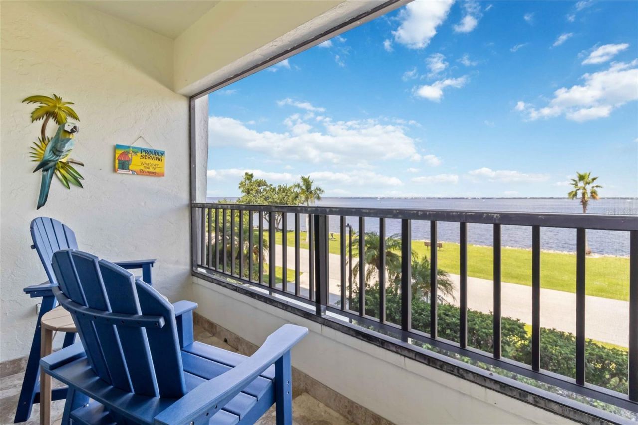 1500 Park Beach Circle, Unit 2F, Punta Gorda, FL 33950 Photo