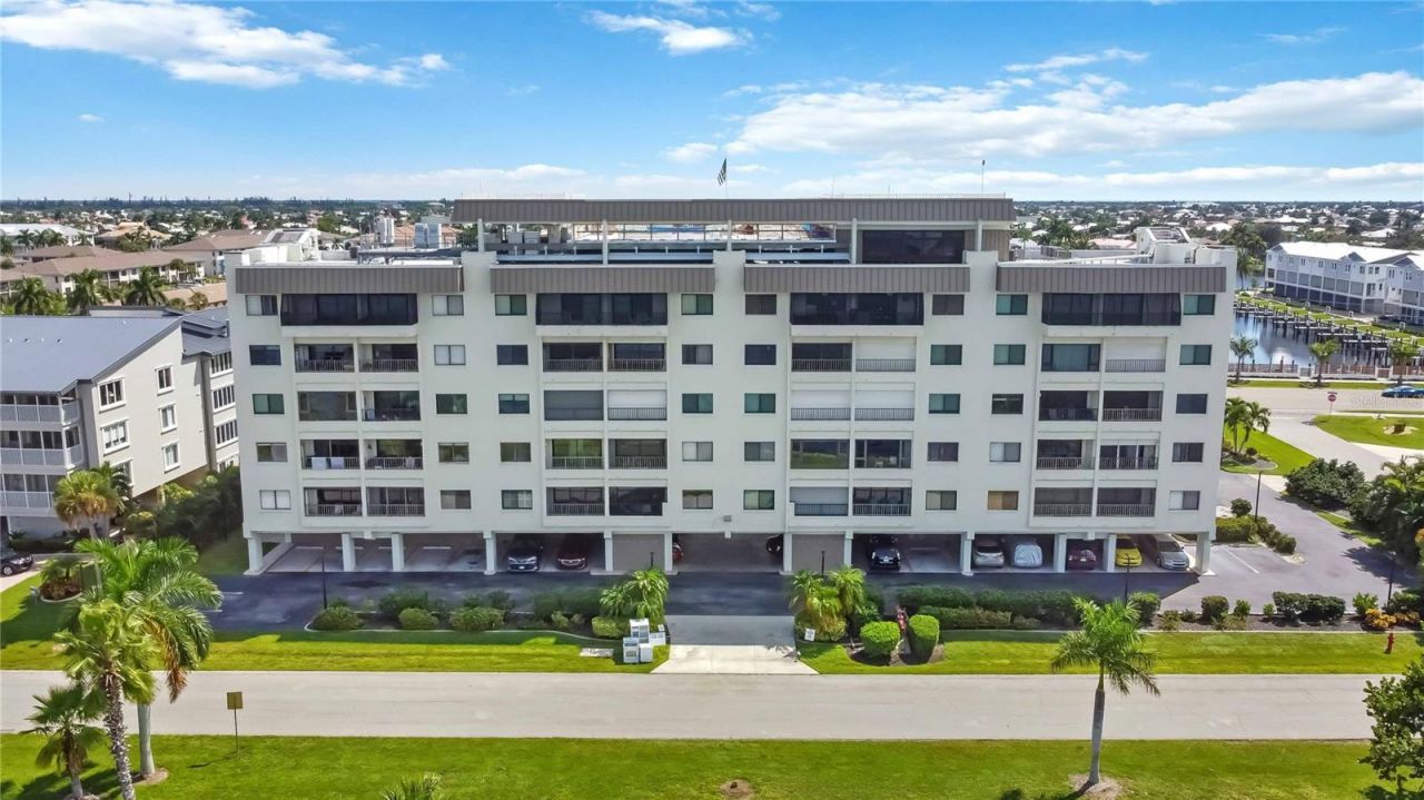 1500 Park Beach Circle, Unit 2F, Punta Gorda, FL 33950 Photo