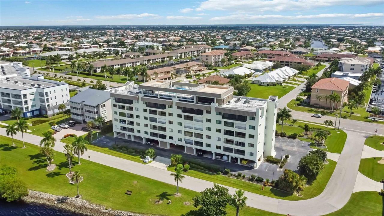 1500 Park Beach Circle, Unit 2F, Punta Gorda, FL 33950 Photo