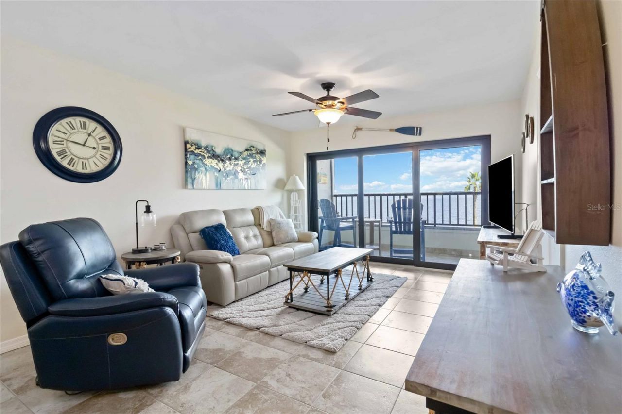 1500 Park Beach Circle, Unit 2F, Punta Gorda, FL 33950 Photo