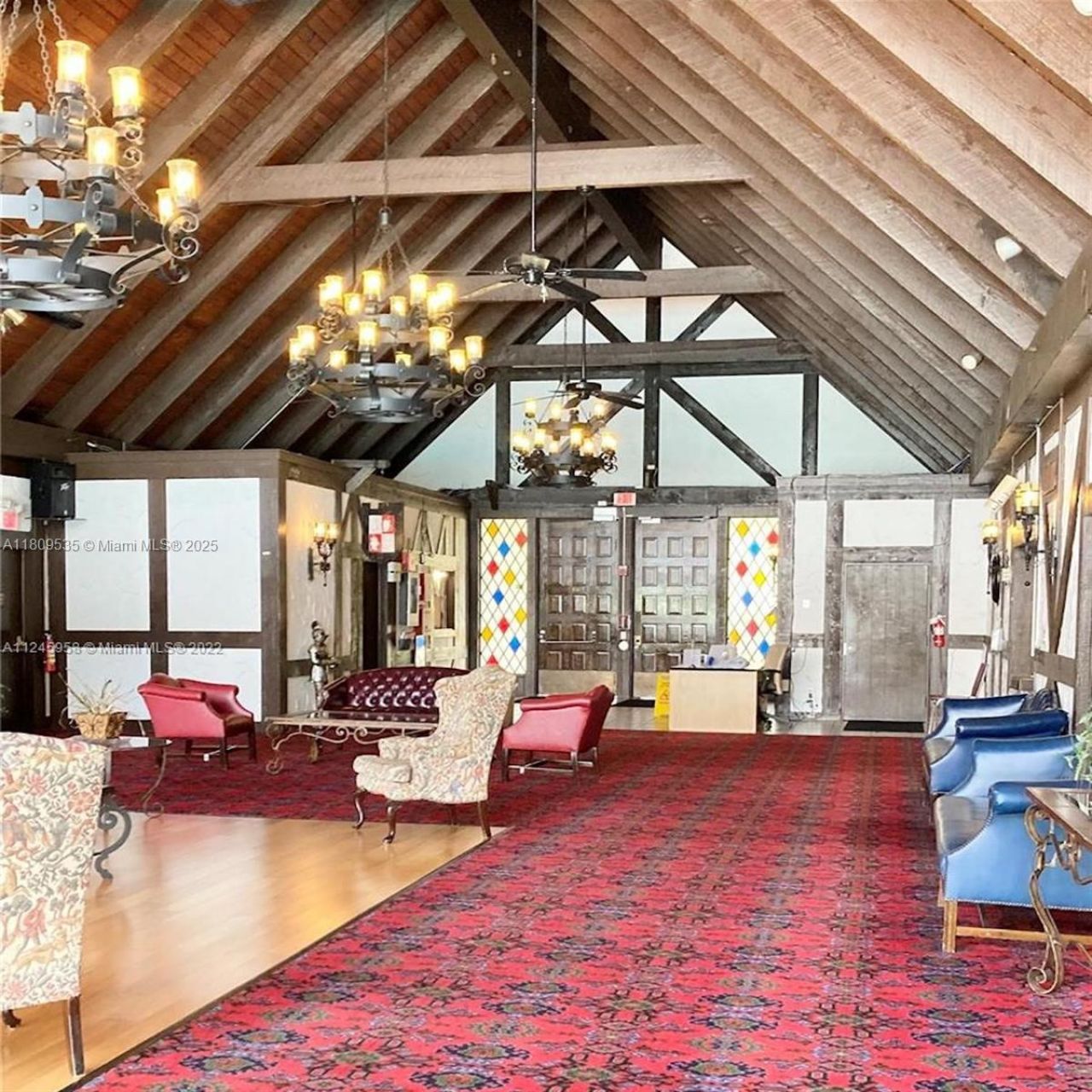 3660 Inverrary Dr, Unit 2X, Lauderhill, FL 33319 Photo