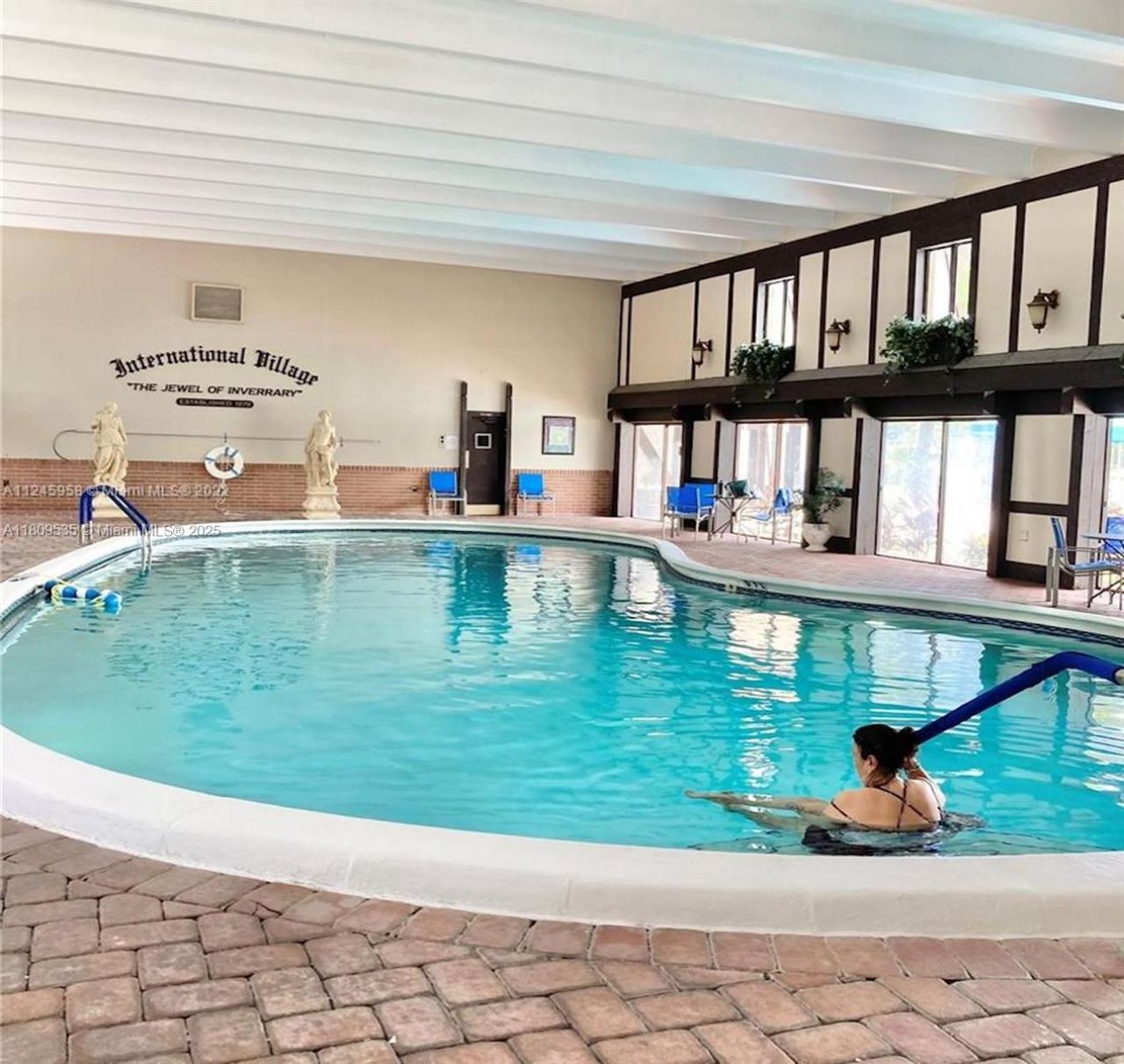 3660 Inverrary Dr, Unit 2X, Lauderhill, FL 33319 Photo