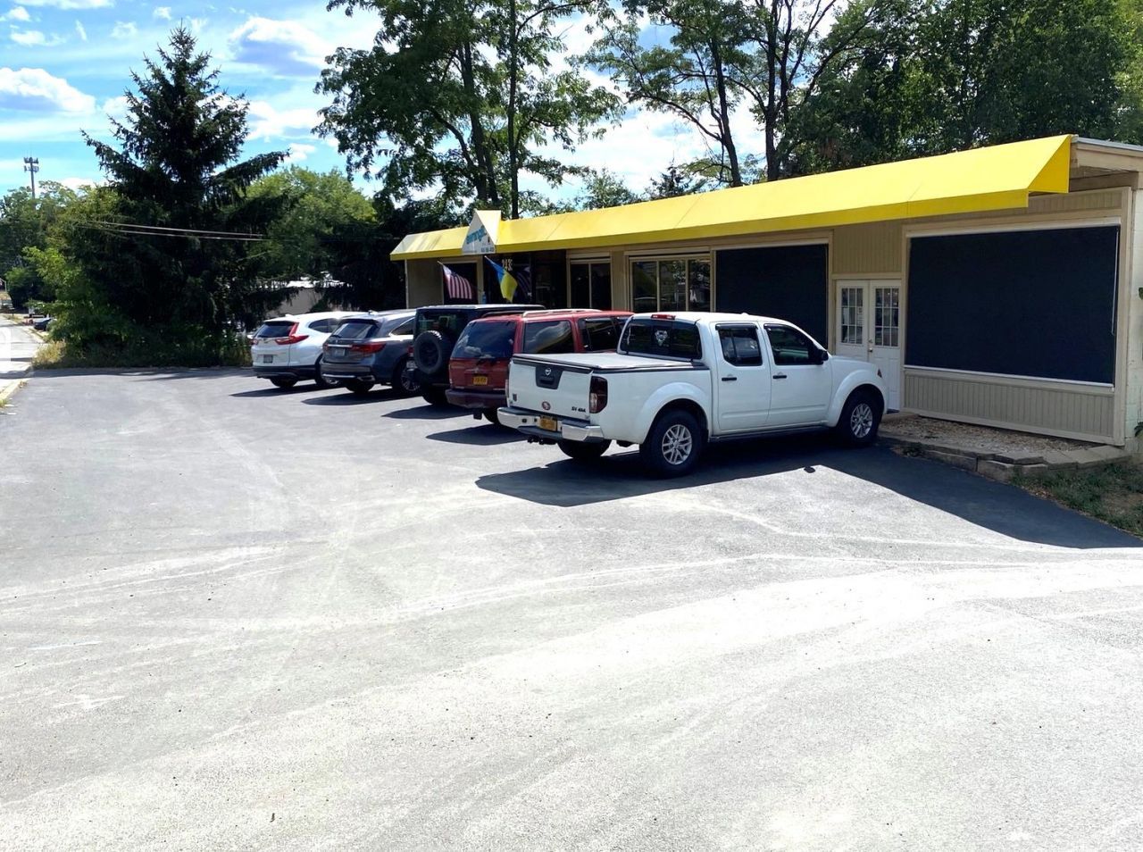 2435 S State Route 32, New Windsor, NY 12553 Main Photo