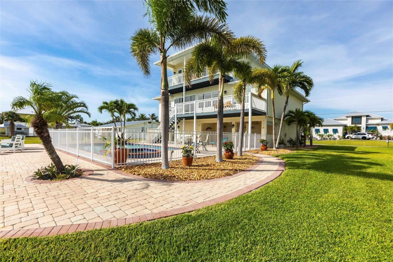 24197 Treasure Island Blvd., Punta Gorda, FL 33955 Photo