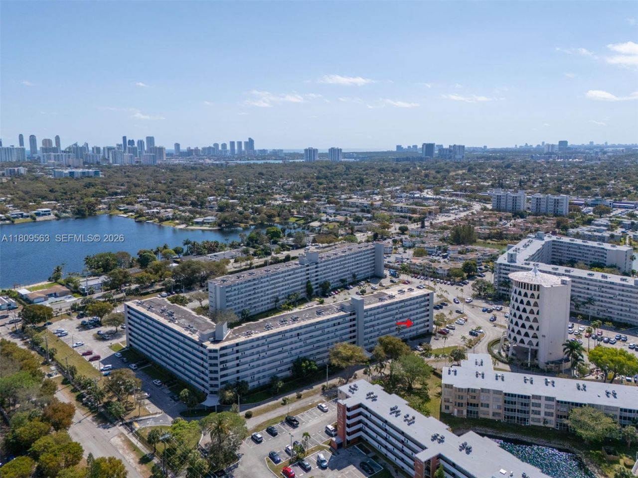 1770 NE 191st St, Unit 316-1, Miami, FL 33179 Photo