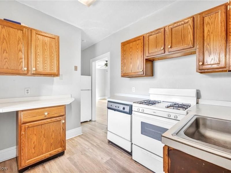 14174 Superior Road, Cleveland Heights, OH 44118 Photo 14