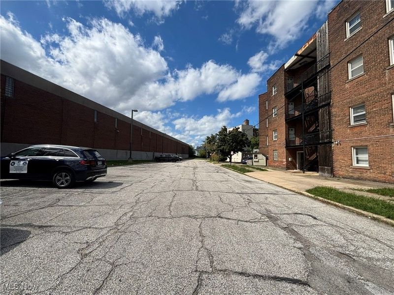 1615 Ridgefield Road, Cleveland Heights, OH 44118 Photo 10