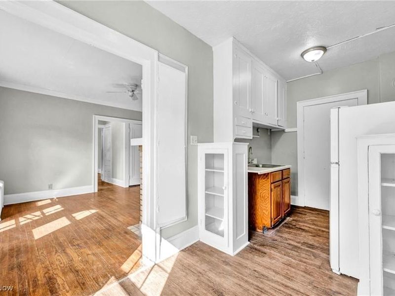 1615 Ridgefield Road, Cleveland Heights, OH 44118 Photo 7