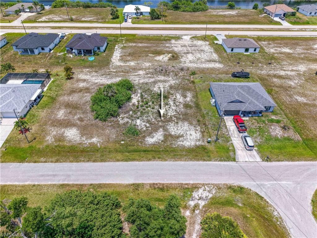 2703 NW 13th St, Cape Coral, FL 33993 Photo