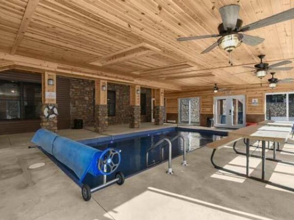 29002 Rockstull Road, Sugar Grove, OH 43155